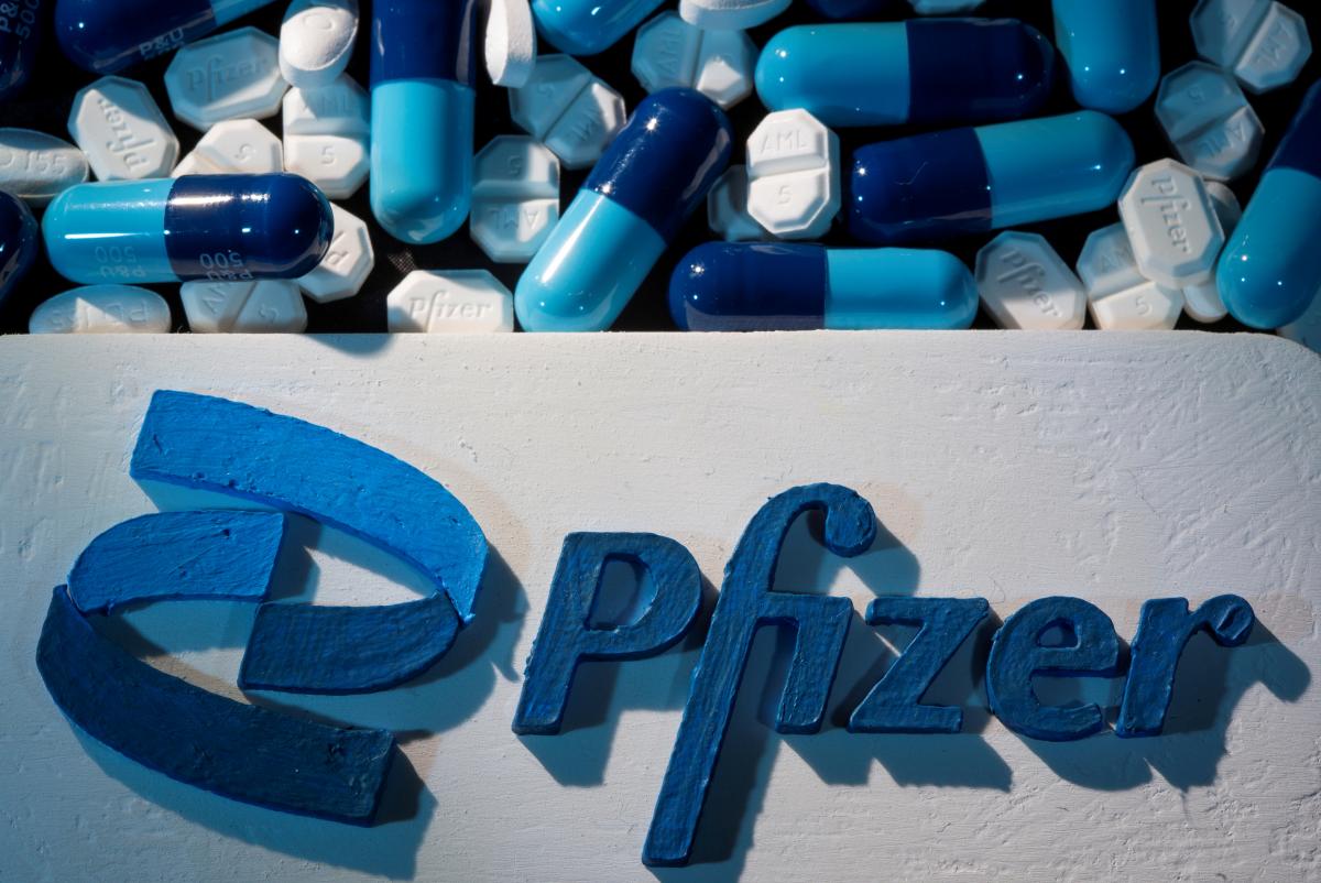 Pfizer вслед за Merck объявил об успешных испытаниях первых лекарств от коронавирус / REUTERS