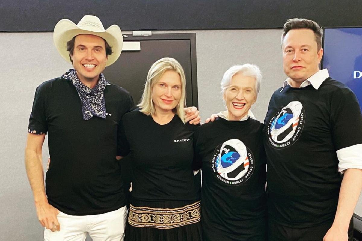 Мей Маск має двох синів та одну доньку / фото - instagram.com/mayemusk Мей Маск має двох синів та одну доньку / фото - instagram.com/mayemusk
