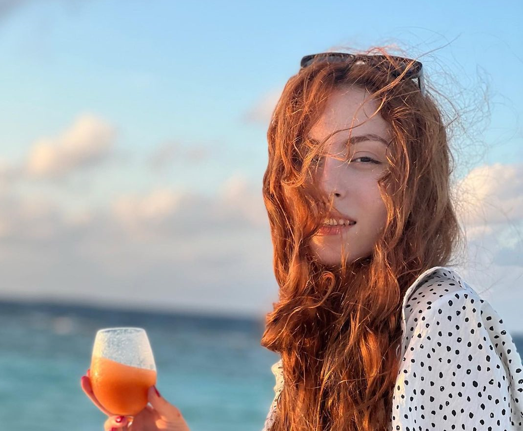 Маша позувала на пляжі / instagram.com/mashapolyakova Маша позувала на пляжі / instagram.com/mashapolyakova