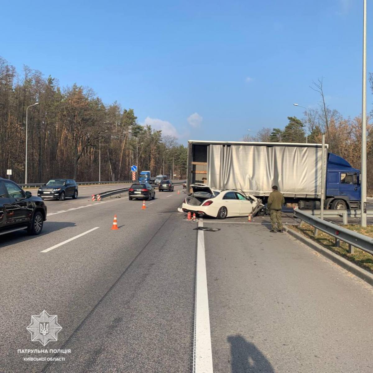 Нардеп підтвердив факт ДТП \ Патрульна поліція Київської області Нардеп підтвердив факт ДТП \ Патрульна поліція Київської області