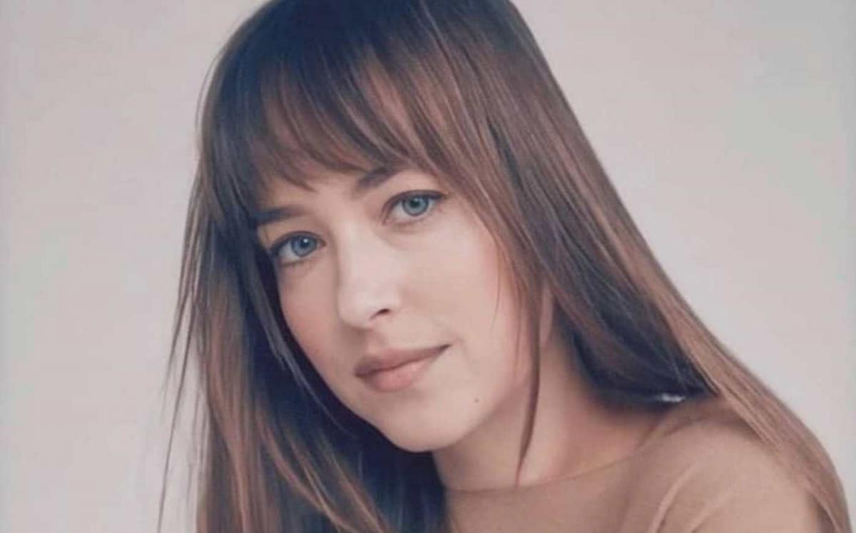Дакота Джонсон / фото instagram.com/dakota.johnson Дакота Джонсон / фото instagram.com/dakota.johnson