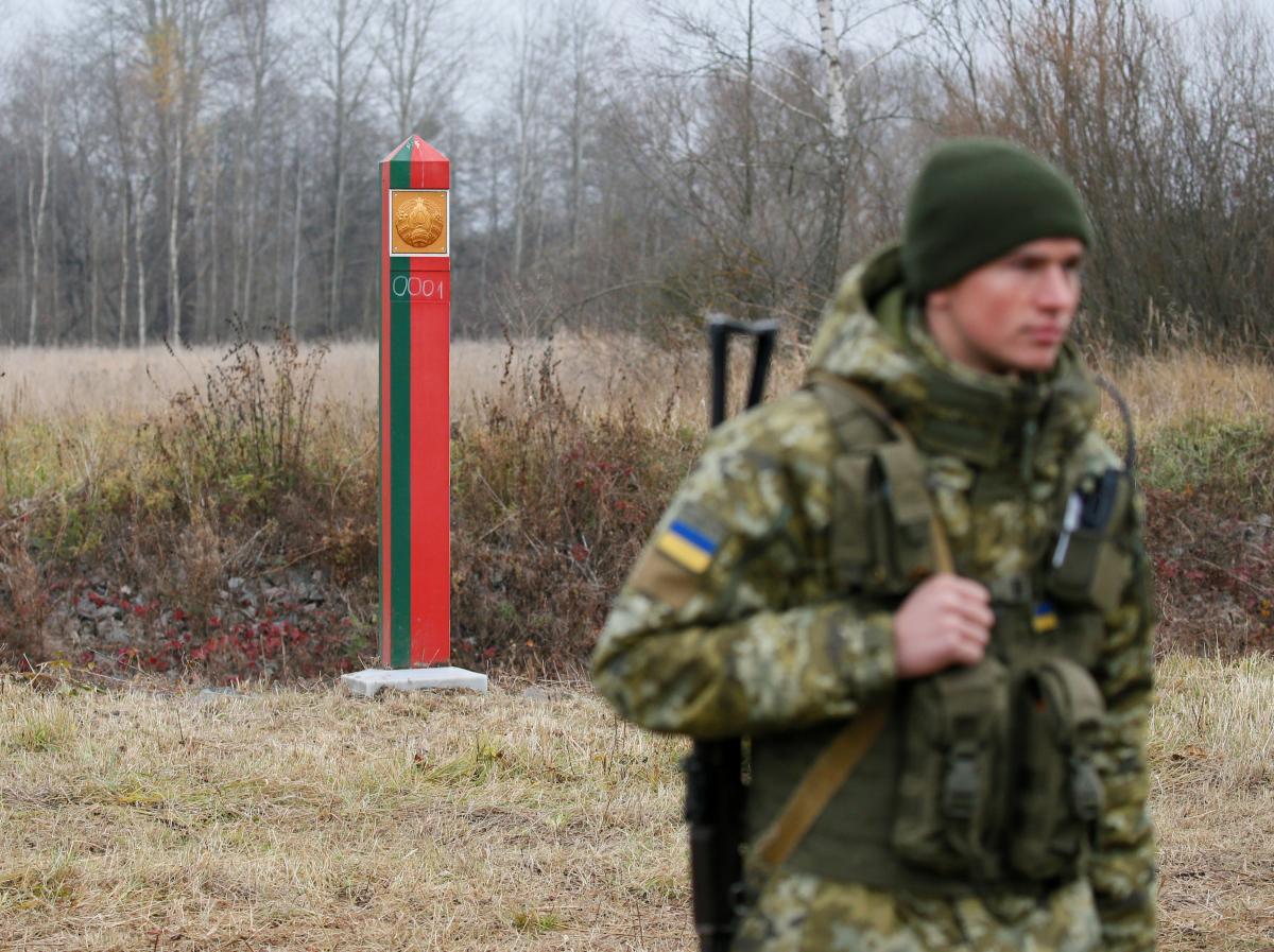 Украинские пограничники опровергли эти заявления \ фото REUTERS
