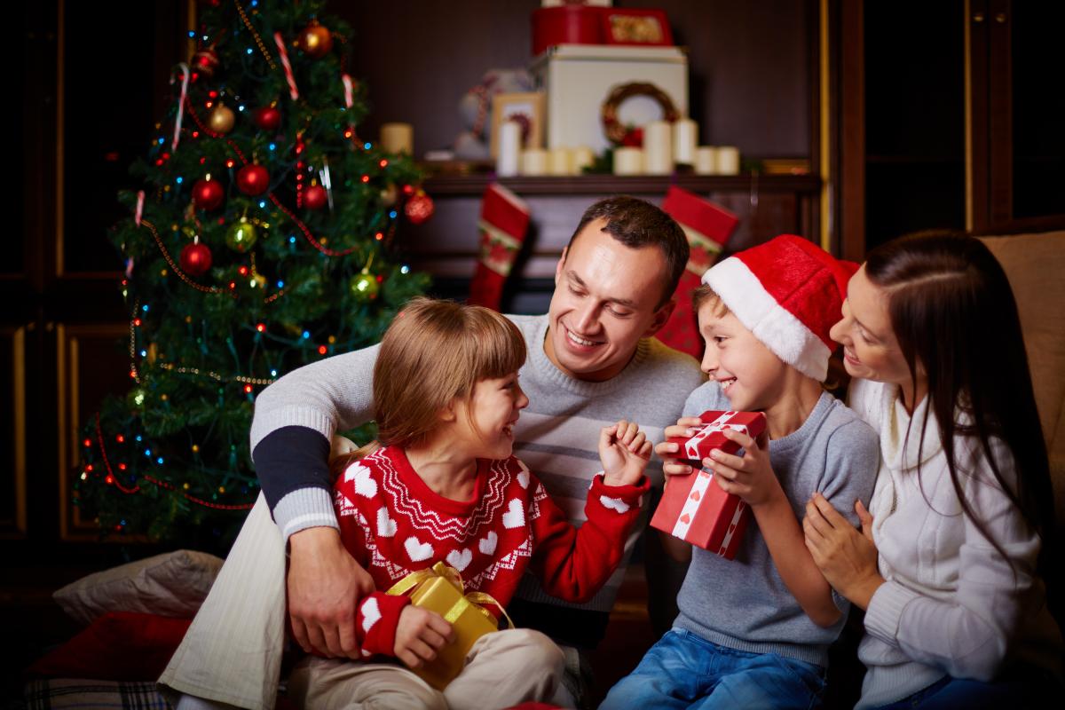 Епифаний дал советы родителям, как провести День святого Николая вместе со своими детьми / фото depositphotos.com