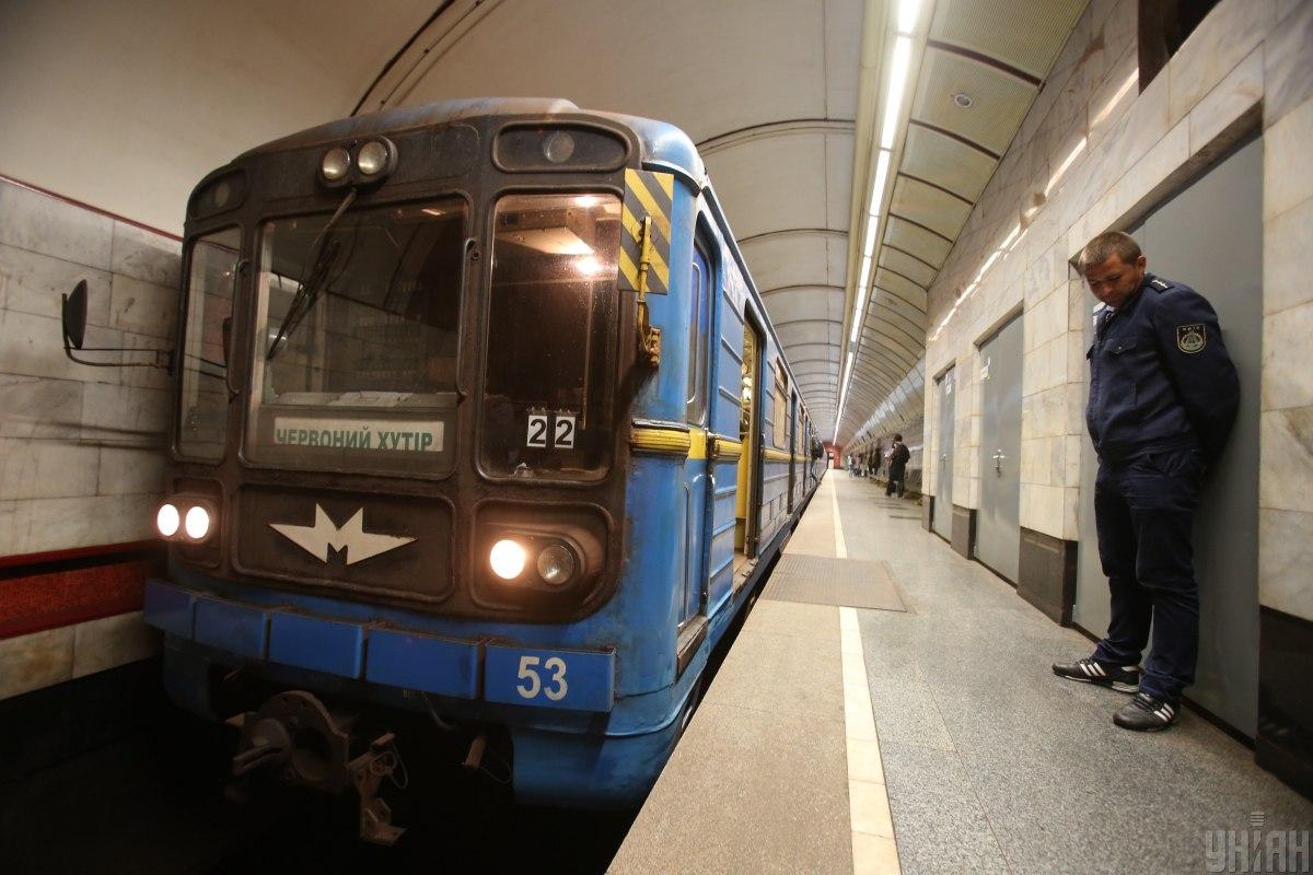 Осенью 2004 года в столице была открыта станция метрополитена "Сырец" / фото УНИАН, Владимир Гонтар