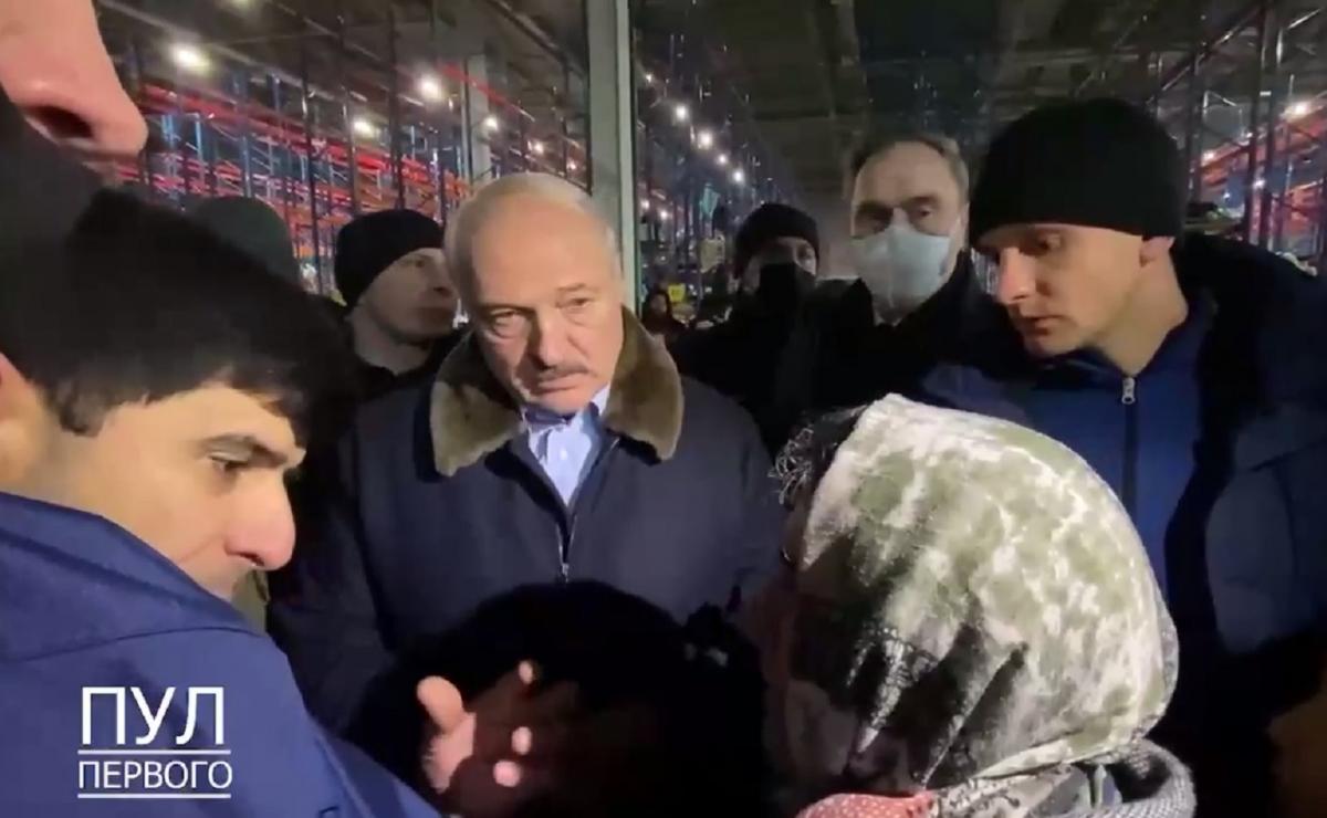 Media loyal to the regime arrived with Lukashenka / screenshot