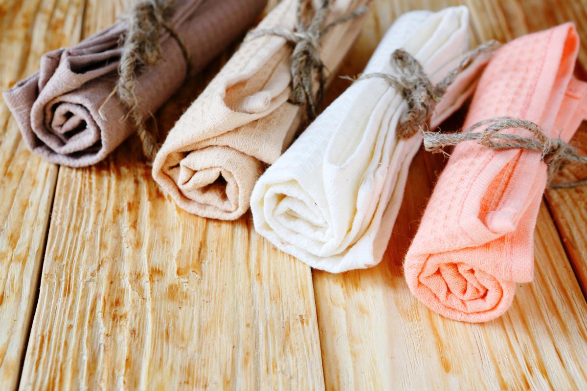 Как отстирать кухонные полотенца от запаха / depositphotos.com