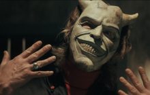 Вийшов трейлер фільму жахів від культової студії Blumhouse з Ітаном Гоуком в ролі маніяка (відео)