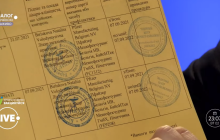 Журналисты купили поддельный COVID-сертификат от клиники "Добробут" и показали его в прямом эфире