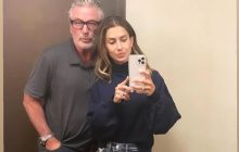 "Это опасно": жена Алека Болдуина после убийства на съемках пожаловалась на преследования