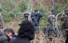 Швыряли камни: полсотни белорусских мигрантов прорвали границу Польши