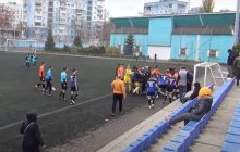 Грандіозний скандал: у грі чемпіонату України U-17 побилися діти та батьки (відео)