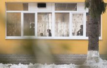 Психолог розказала, як зрозуміти, що вашій дитині погано в дитсадку (відео)