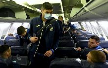 Сборная Украины прилетела в Сараево на решающий матч квалификации ЧМ-2022 (видео)