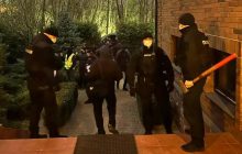 К нардепу Илье Киве пришли с обыском (фото, видео)