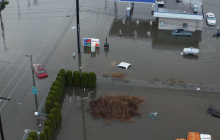 У США після проливних дощів почалися повені: оголошено надзвичайний стан (відео)