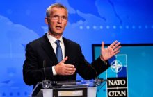 Столтенберг звернувся до РФ через нарощування військ вздовж кордонів України