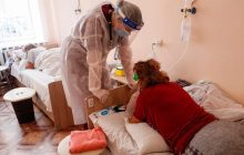 В Україні зафіксовано нові підвиди штаму коронавірусу "Омікрон"