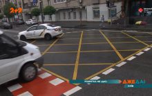 Желтая сетка: журналисты рассказали, что означает новая разметка на дорогах столицы (видео)