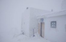 В Карпатах началась вьюга и ударили трескучие морозы (фото, видео)