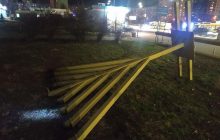 Неизвестные повалили Ханукию на Троещине в Киеве