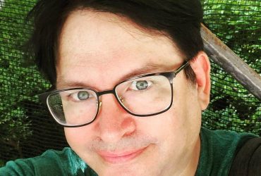 Актор з найбільшим у світі пенісом потрапив у курйозну ситуацію (фото)