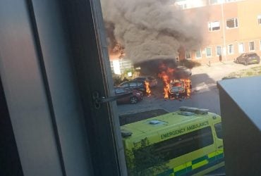 В Ливерпуле таксист предотвратил теракт, заперев смертника в автомобиле (видео)