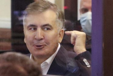 Адвокат розповів про серйозну проблему Саакашвілі