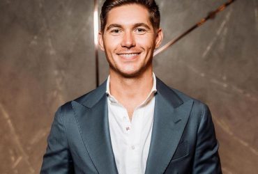 22-річна дівчина Остапчука похвалилася щедрим подарунком на День закоханих