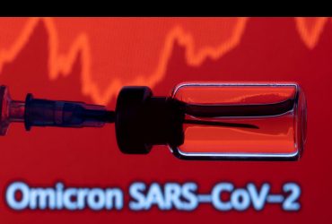 У МОЗ розказали про сезонний бустер проти COVID-19 та кому його робити