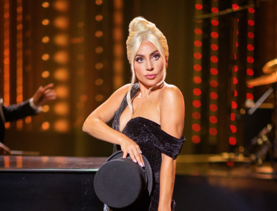 Леди Гага: Порно Пародия, Порнофильм Онлайн - This Aint Lady Gaga XXX Parody ()