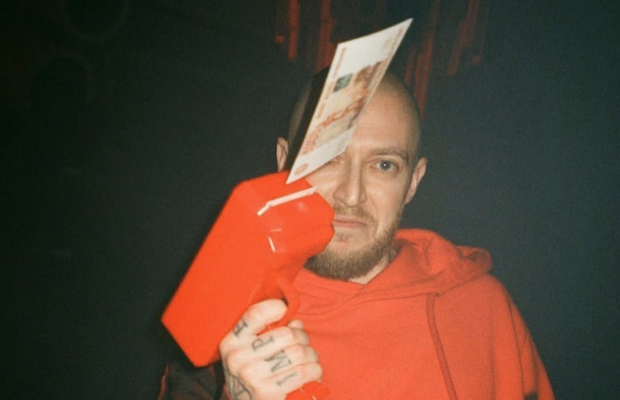 Oxxxymiron перервав мовчання і випустив пісню-автобіографію "Кто убил Марка?"