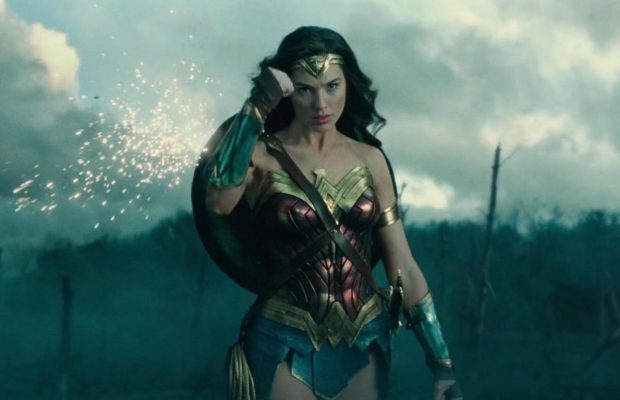 Звезда "Чудо-женщины" Галь Гадот сыграет злую королеву в "Белоснежке" от Disney