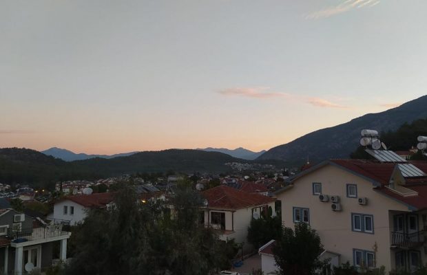 Українські туристи застрягли в Туреччині через смерть учасника групи: у МЗС відреагували