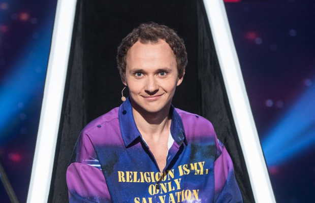 "Пробач, що зробив тобі боляче": учасник "Танців" зворушив вибаченнями перед дружиною