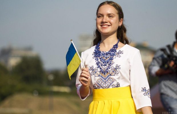 День народного єднання: як Україна відзначає нове свято (фоторепортаж)