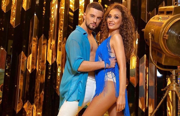 "Не встигла проковтнути": Євгенія Власова згадала курйозну ситуацію на "Танцях з зірками" (відео)