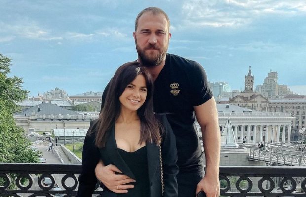 "Слухай ти, Афродіто": популярну блогерку Аліну Шаманку кумедно вилаяли у Львові (відео)