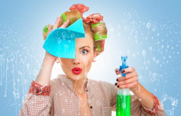 Чем отмыть духовку от жира и гари: 5 действенных способов