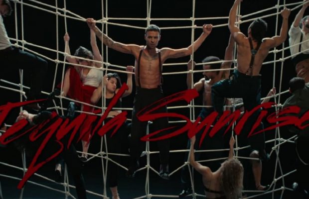 Макс Барских устроил "грязные танцы" в клипе на новую песню Tequila Sunrise (видео)