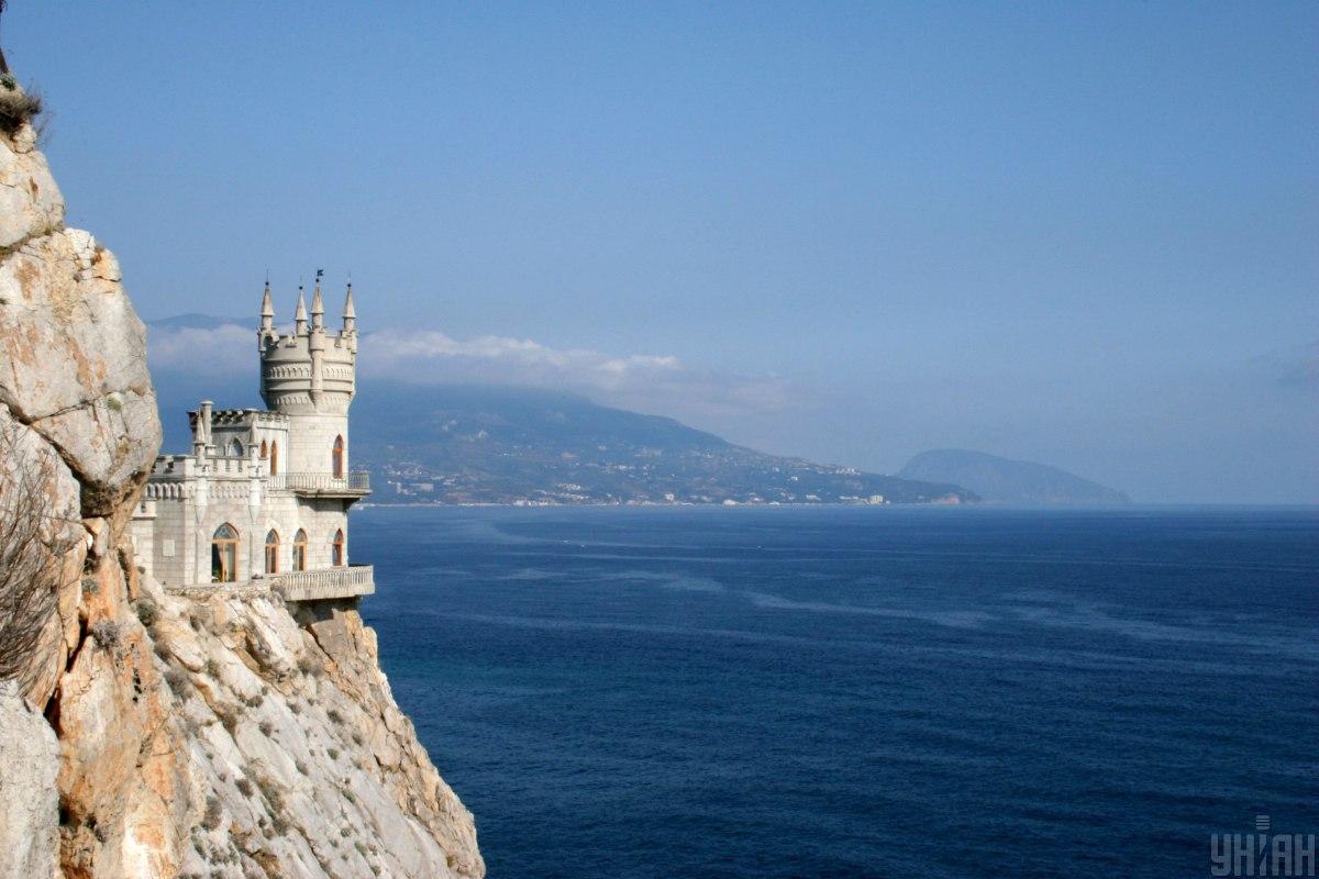 Россияне активно бегут из Крыма / фото УНИАН / фото УНИАН Россияне активно бегут из Крыма / фото УНИАН / фото УНИАН