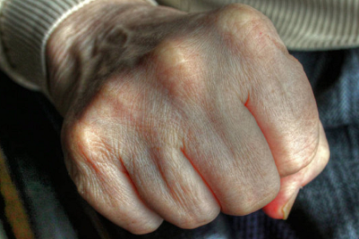 Российская пенсионерка обвинила мужа в изменах и избила до смерти / фото ua.depositphotos.com