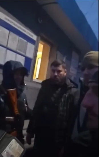 Гогилашвили пытался начать драку и оскорблял людей, которые, по сути, являются его коллегами / скрин видео