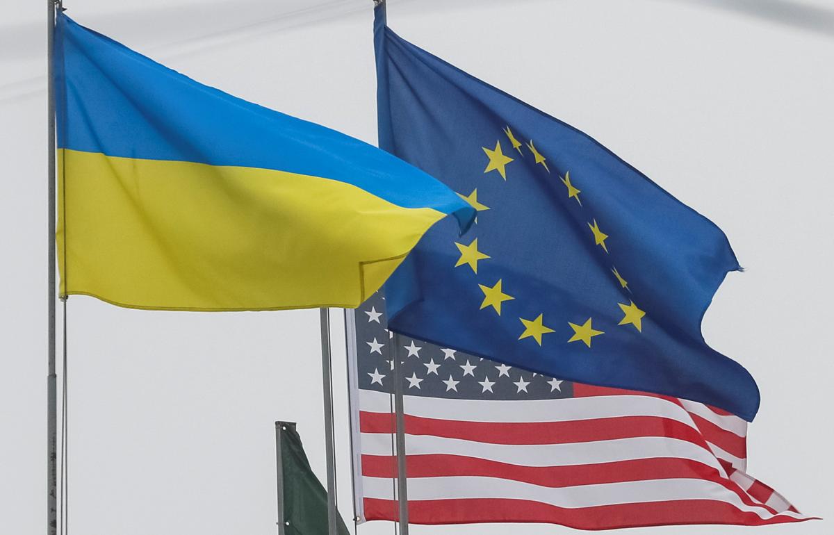 Украине нужно усилить свои позиции на поле боля как можно скорее / фото REUTERS Украине нужно усилить свои позиции на поле боля как можно скорее / фото REUTERS