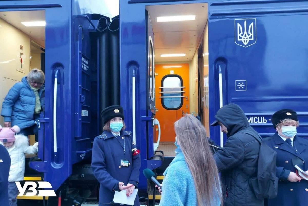 About 10 thousand Ukrainians will celebrate the New Year on trains / photo t.me/UkrzalInfo