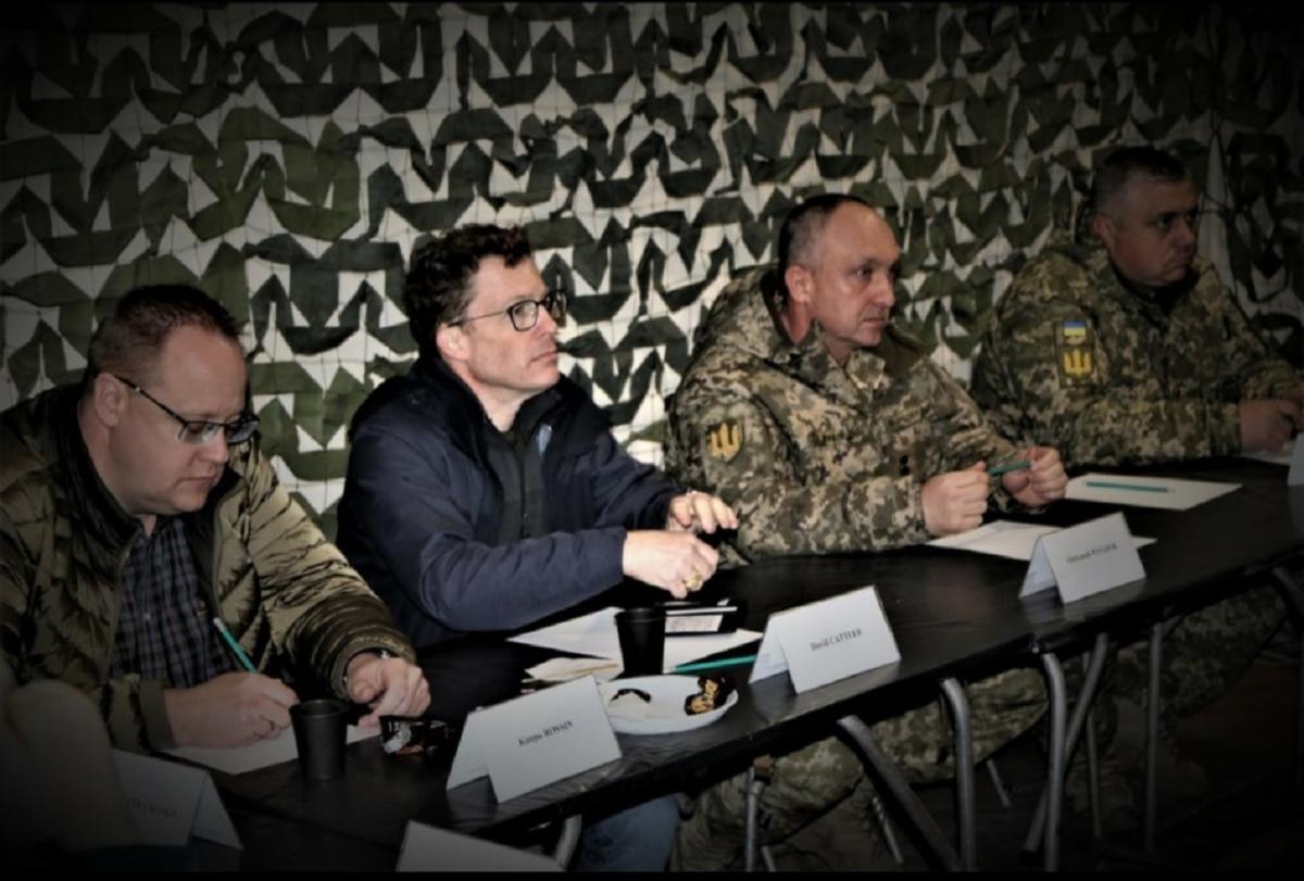 Россия называет "красными линиями" вступление Украины в НАТО / facebook.com/pressjfo Россия называет "красными линиями" вступление Украины в НАТО / facebook.com/pressjfo