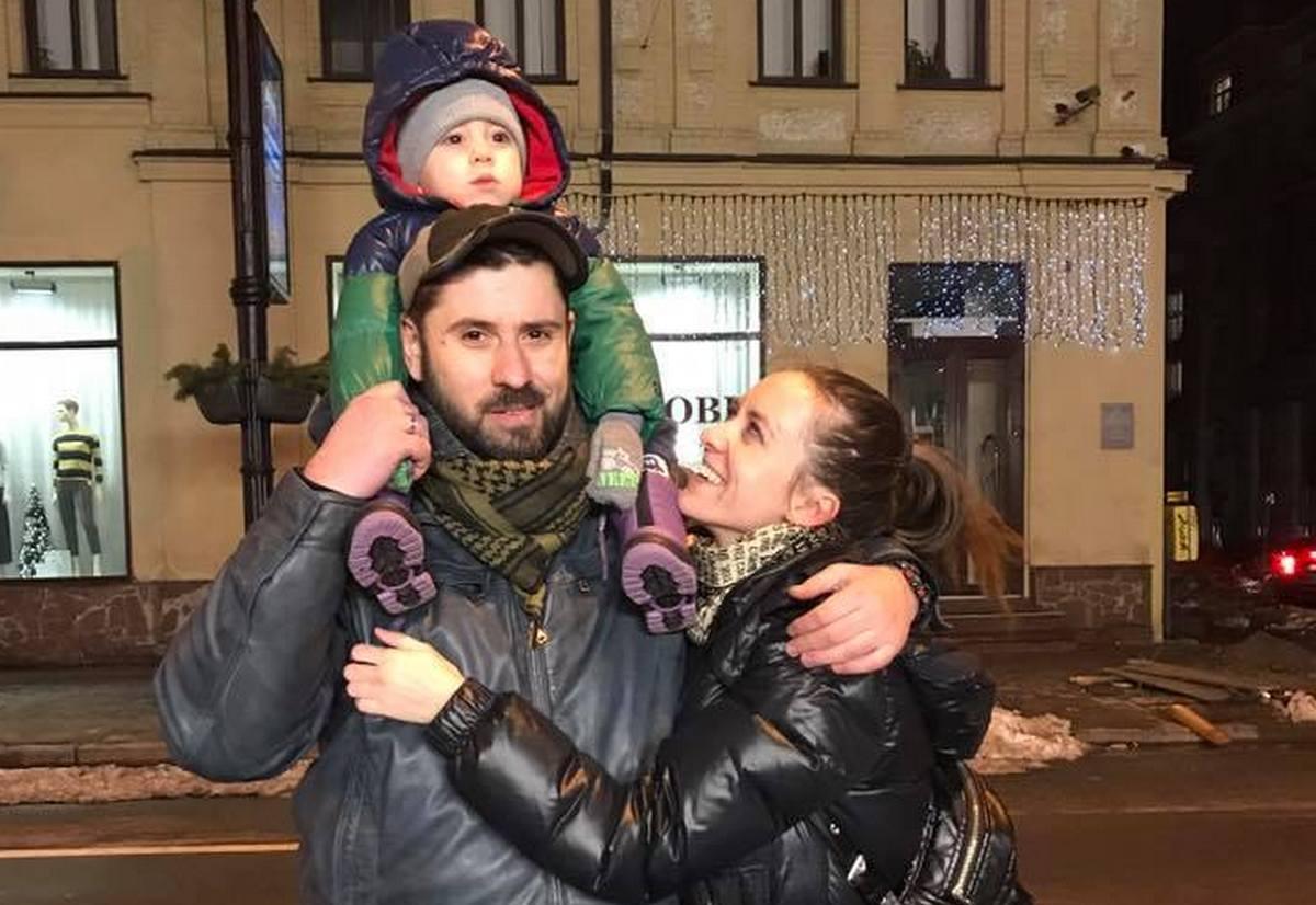 Олександр Гогілашвілі з дружиною Марією Левченко та сином Давидом / фото facebook.com/mariya.levchenko.7 Олександр Гогілашвілі з дружиною Марією Левченко та сином Давидом / фото facebook.com/mariya.levchenko.7