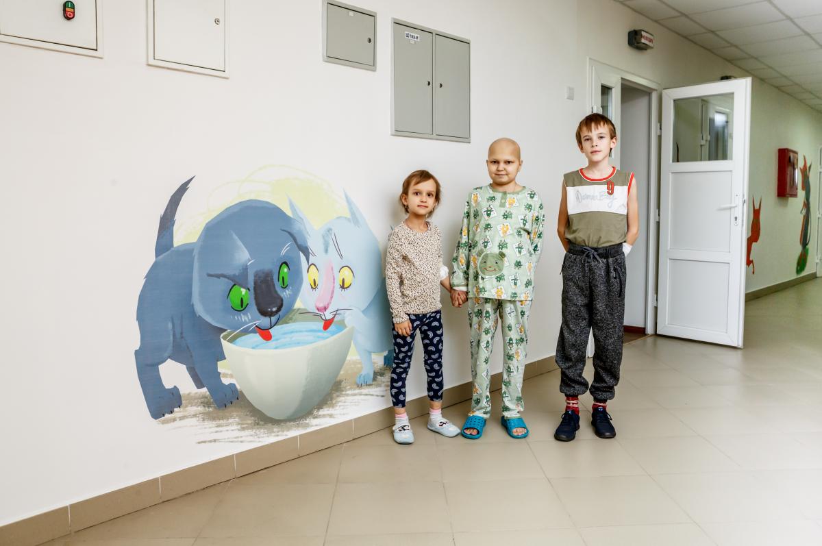 Герої книжки '36 і 6 котів' прикрасили стіни відділення дитячої лікарні у Кропивницькому Герої книжки '36 і 6 котів' прикрасили стіни відділення дитячої лікарні у Кропивницькому