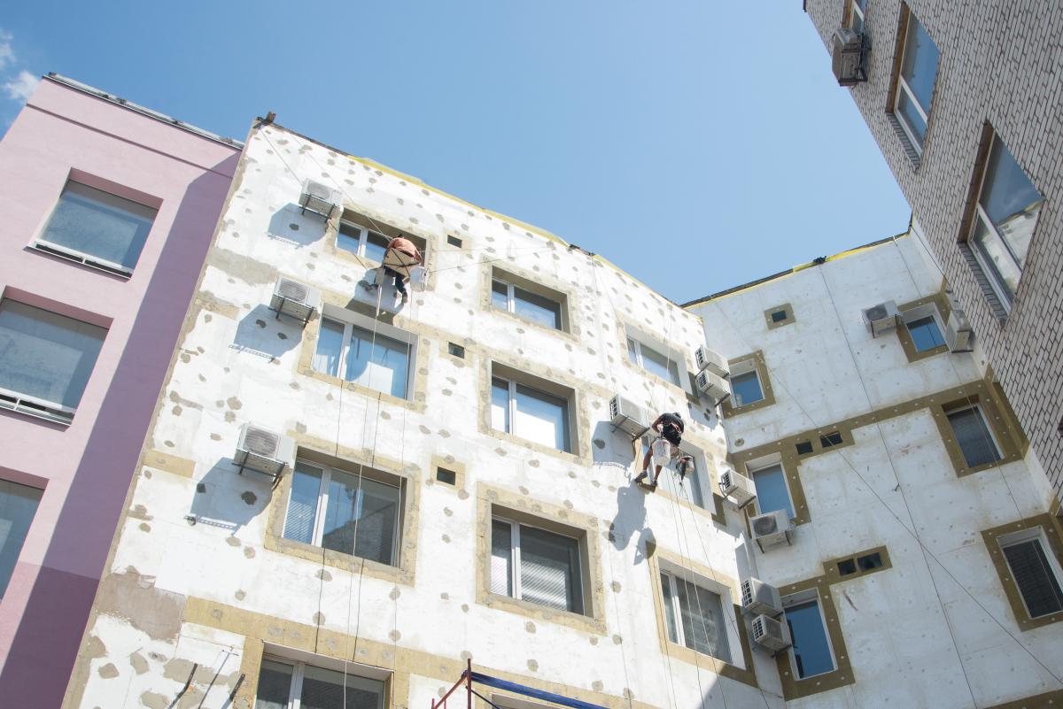 Провести утеплення фасаду будинку влетить в копійочку / фото ua.depositphotos.com Провести утеплення фасаду будинку влетить в копійочку / фото ua.depositphotos.com