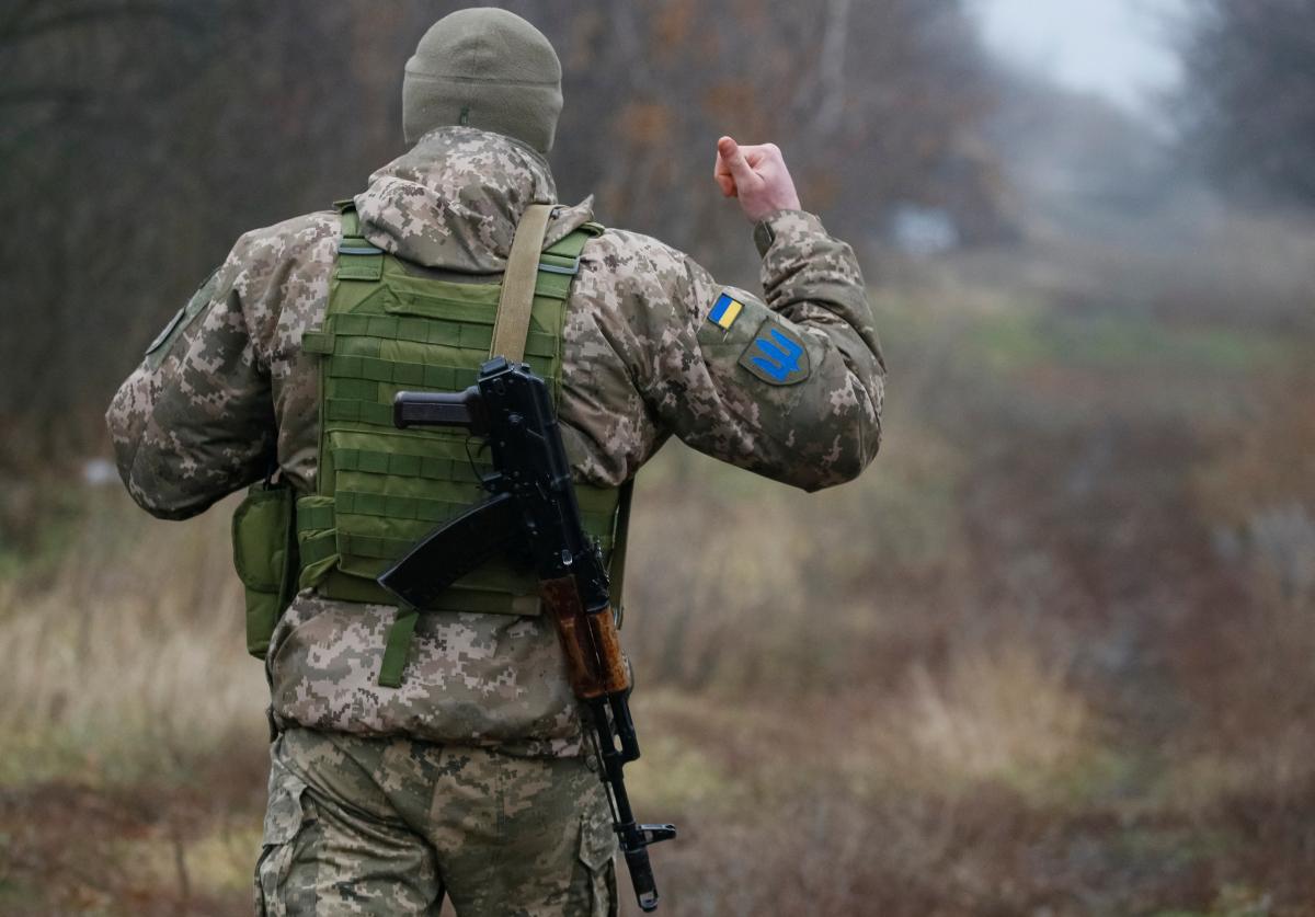 Near Maysky, in the Donetsk region, the enemy opened fire from automatic easel grenade launchers / photo - REUTERS