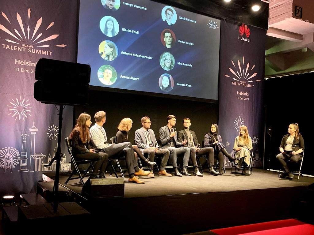 Huawei Talent Summit: компанія провела захід на підтримку молодих талантів Huawei Talent Summit: компанія провела захід на підтримку молодих талантів
